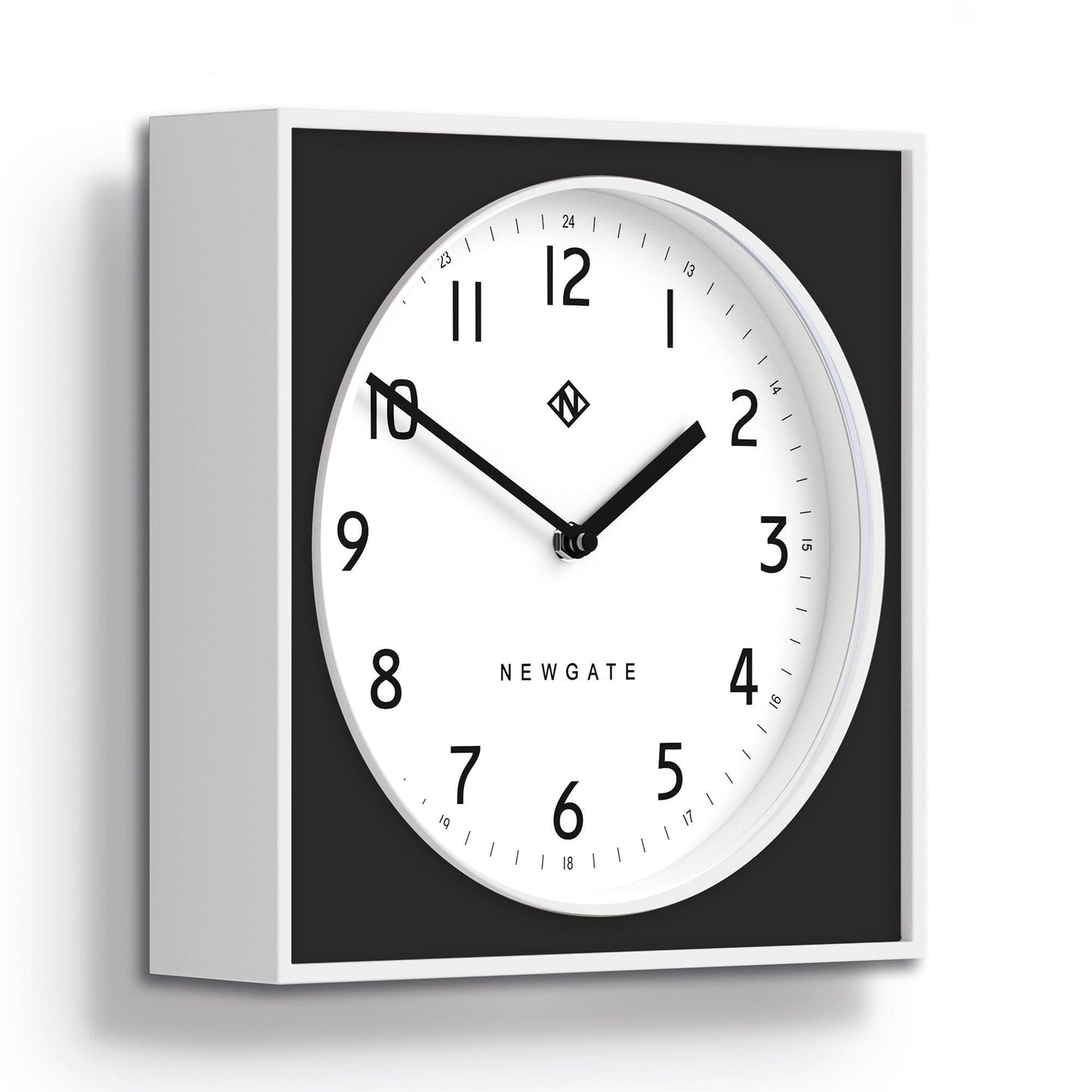 Newgate Burger & Chips Wall Clock Black*-Newgate-Mood